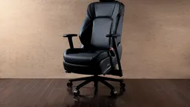 Toyota Crown: un scaun de birou inspirat dintr-un model auto