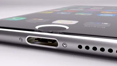 iPhone-ul cu USB-C a fost vândut la preț de Tesla Model S