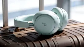 Foto | Lansările Anker de la MWC 2026: Stații de încărcare wireless, căști și aspiratoare robot