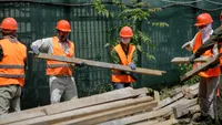 Patronii din România caută tot mai des acești muncitori. Care sunt motivele pentru care îi preferă