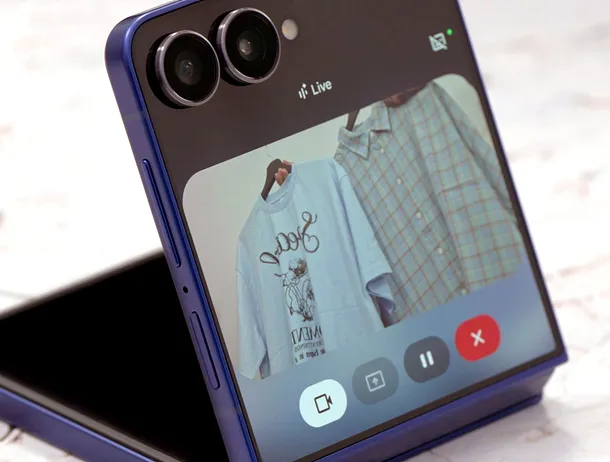 Zvon: detalii despre camerele de pe Samsung Galaxy Z Flip 8