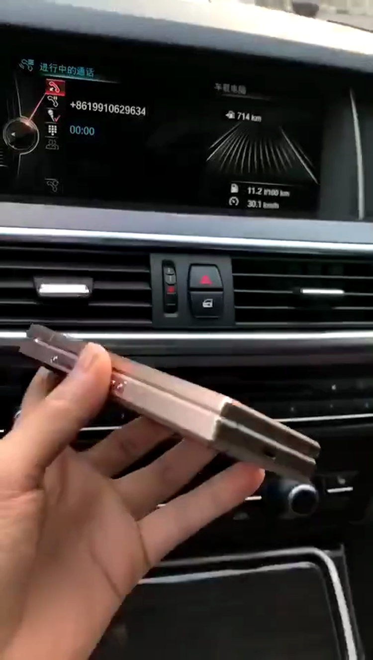 Samsung W2019